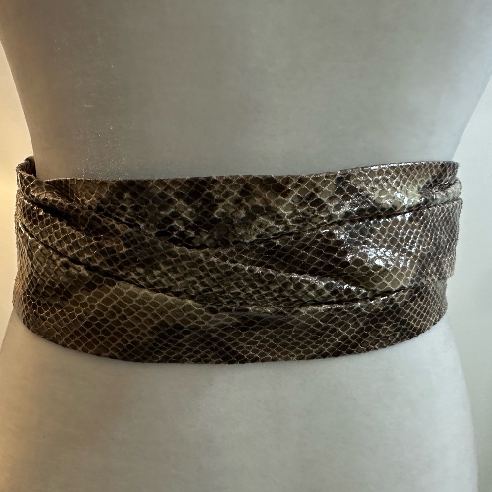 BCBG MaxAzria Faux Snakeskin Snap Belt - Size XS